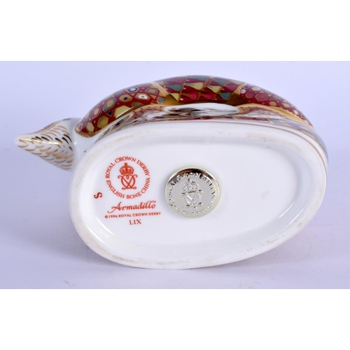 121 - Royal Crown Derby imari paperweight Armadillo.  9cm high