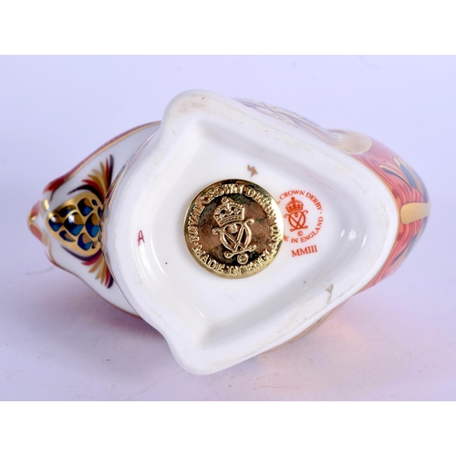 126 - Royal Crown Derby imari paperweight Red Squirrel.  9.5cm high