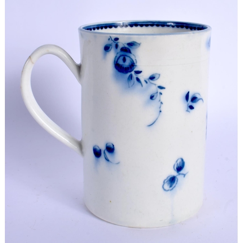 179 - 18th c. Worcester mug decorated in blue with the Gilliflower pattern, crescent mark.  12cm high