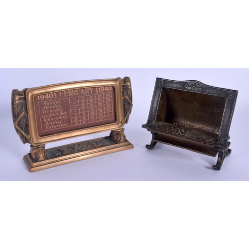 258 - AN ANTIQUE SECESSIONIST MOVEMENT BRONZE DESK CALENDAR together with a matching bronze ashtray. Large... 