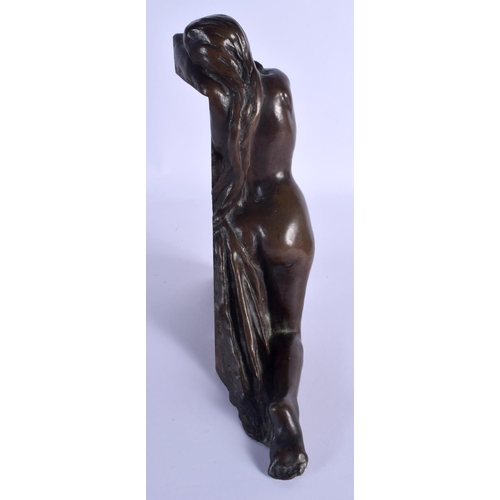 266 - A LOVELY 1930S EUROPEAN BRONZE FIGURE OF A KNEELING NUDE FEMALE in the manner of Amedeo Gennarelli. ... 