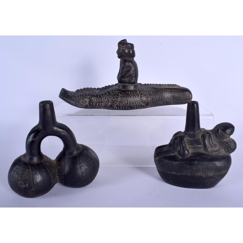 360 - THREE SOUTH AMERICAN PERUVIAN CHIMU BLACKWARE POTTERY ITEMS. Largest 24 cm wide. (3)