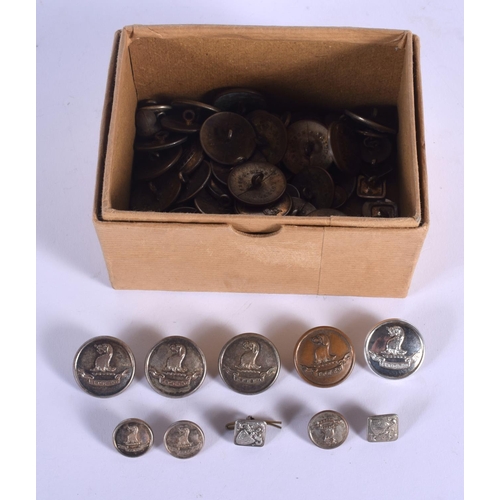 430 - ASSORTED MILITARY BUTTONS. (qty)