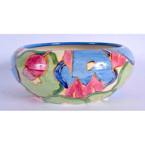 55 - AN ART DECO CLARICE CLIFF BIZARRE POTTERY BOWL painted with blue and pink flowers. 17 cm diameter.