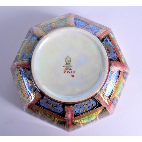 59 - A FINE EARLY 20TH CENTURY WEDGWOOD FAIRYLAND LUSTRE OCTAGONAL PORCELAIN BOWL by Daisy Makeig Jones. ... 