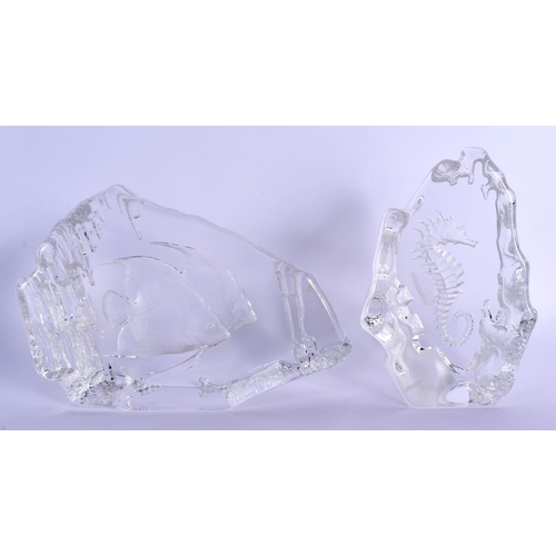 8 - TWO SWEDISH GLASS FISH AND SEAHORSE ORNAMENTS. Largest 14 cm x 16 cm. (2)