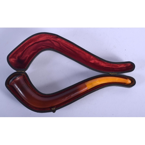 1278 - A VINTAGE AMBER PIPE. 25 grams. 18 cm long.