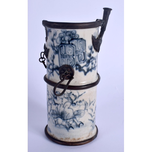 1508 - AN UNUSUAL EARLY 20TH CENTURY CHINESE BLUE AND WHITE OPIUM PIPE Late Qing, bearing Yongzheng marks t... 