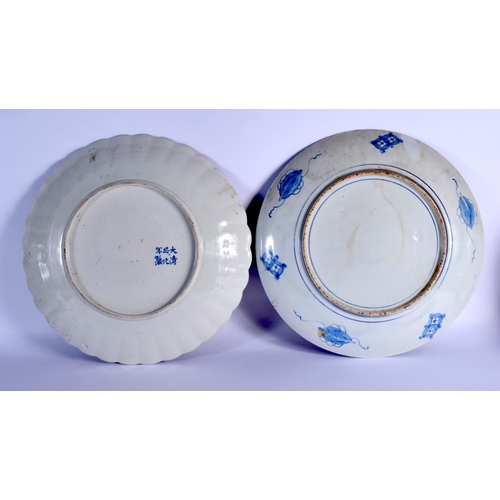 1527 - TWO LARGE 19TH CENTURY JAPANESE MEIJI PERIOD PORCELAIN CHARGERS. 48 cm wide. (2)