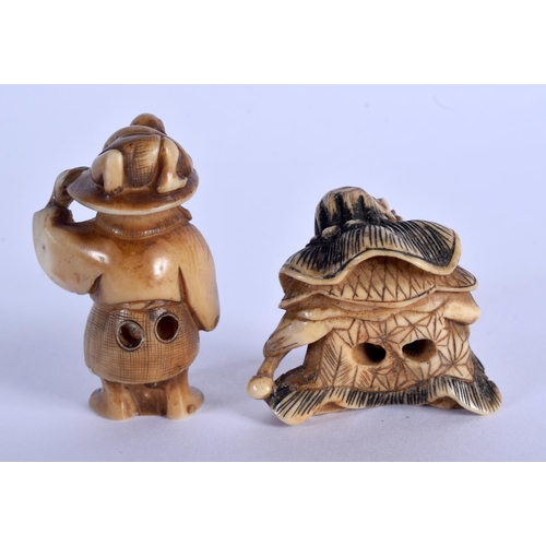 1561 - A 19TH CENTURY JAPANESE MEIJI PERIOD CARVED IVORY NETSUKE together with another. Largest 3.5 cm x 3.... 