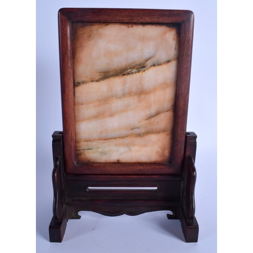 1698 - AN EARLY 20TH CENTURY CHINESE CARVED DREAMSTONE AND HARDWOOD SCHOLARS STAND Late Qing/Republic. 29 c... 