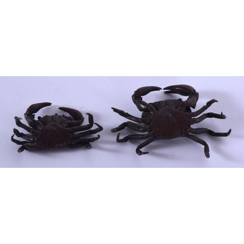 1768 - TWO JAPANESE BRONZE CRAB OKIMONO. 4.5 cm x 3 cm.