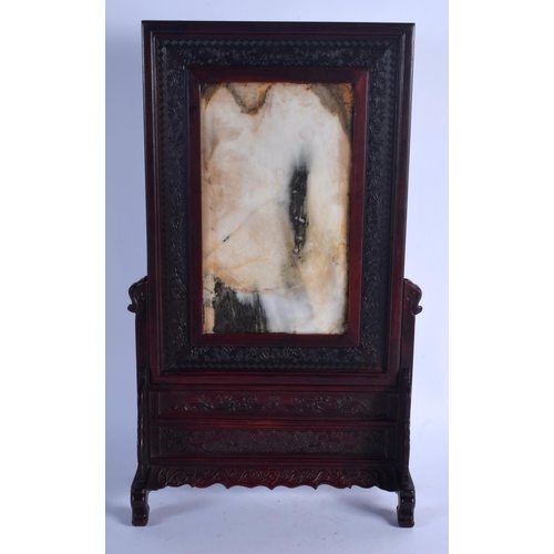 1816 - A LARGE EARLY 20TH CENTURY CHINESE DREAMSTONE AND HARDWOOD SCREEN Late Qing/Republic. 48 cm x 24 cm.