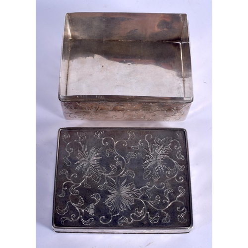 1843 - AN EARLY 20TH CENTURY JAPANESE MEIJI PERIOD SILVER BOX AND COVER decorated with foliage and vines. 6... 