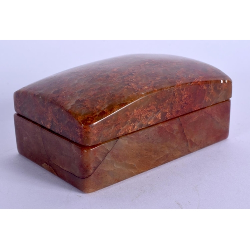 1896 - A CHINESE CARVED SOAPSTONE BOX AND COVER 20th Century. 9.5 cm x 5.5 cm.