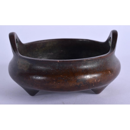 1899 - A CHINESE TWIN HANDLED BRONZE CENSER 20th Century. 8.5 cm wide.