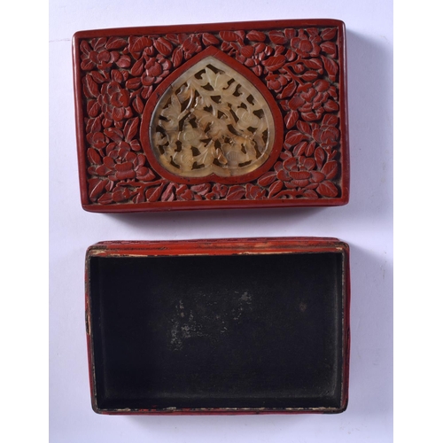 2073 - AN EARLY 20TH CENTURY CHINESE CARVED CINNABAR LACQUER BOX AND COVER Late Qing/Republic. 15 cm x 9 cm... 