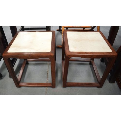 2192 - A CHARMING PAIR OF 19TH CENTURY CHINESE HONGMU AND MARBLE STANDS Qing, formed in a subtle Ming style... 