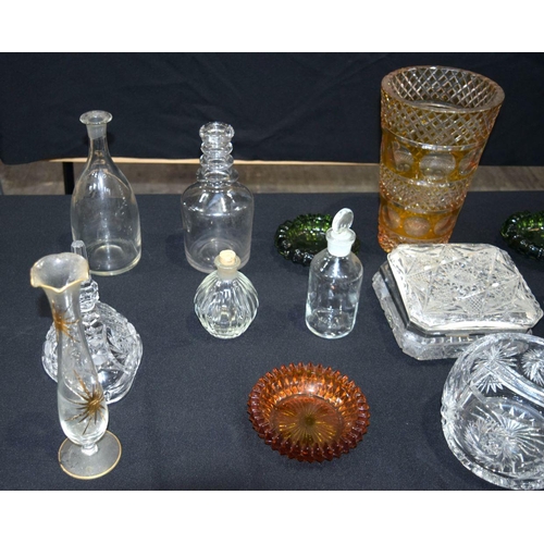 2558 - Collection of glass items vases decanters etc Qty.