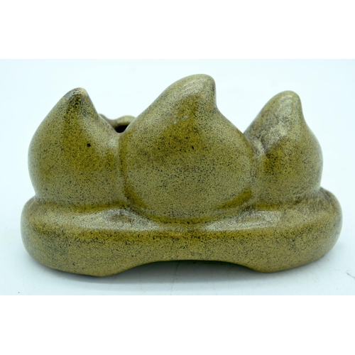 2599 - A small green glazed fruit pod brush rest together with a crackle glazed dish 15 x 18cm.