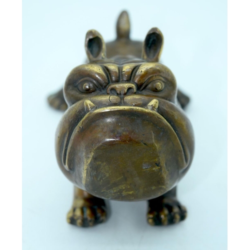 2639 - A Bronze Bulldog 14 x 9cm.