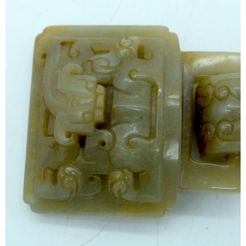 2643 - A Chinese Jade belt buckle 10 x 6.5cm.