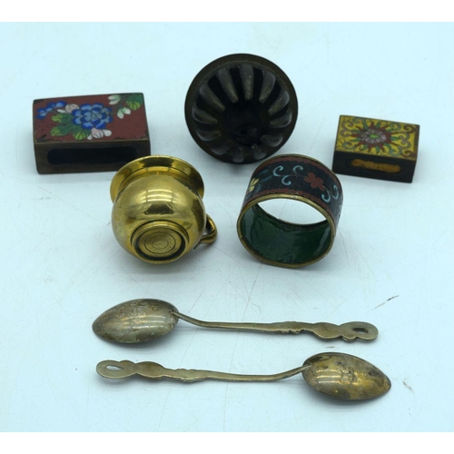 2659 - Two Cloisonne vesta cases ,napkin ring brass pot, Nagasaki spoons etc 6.5 cm (7)