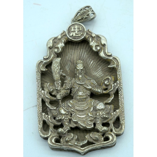 2696 - Two Chinese white metal pendants with a dragon and a warrior. 7Cm (2)