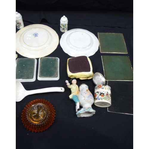 2702 - A collection of English and continental ceramic items Qty.