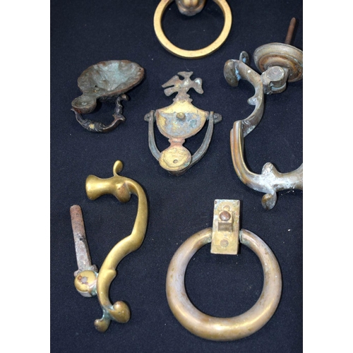 2707 - Collection of vintage brass door knockers . Qty.