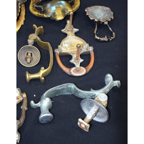 2707 - Collection of vintage brass door knockers . Qty.