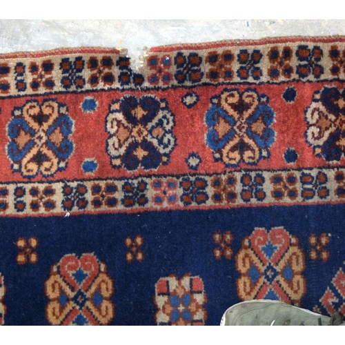 2713 - A Caucasian Shirvan rug 207 x 122cm.