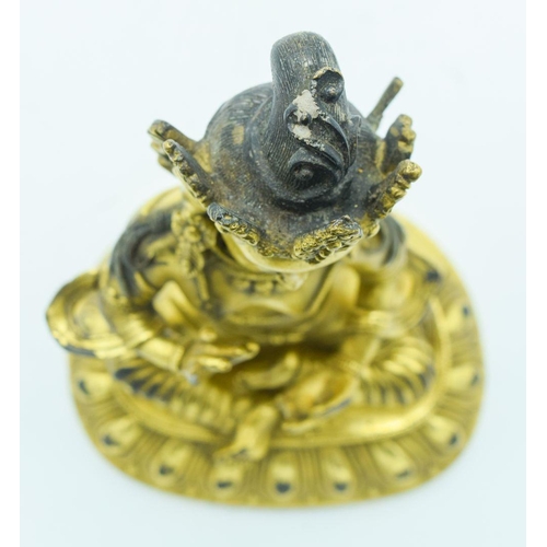 2821 - A Chinese Tibetan gilded bronze buddha 21cm