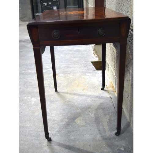 2858 - A George III mahogany shell inlaid drop flat table 91 x 77 x 70 cm.