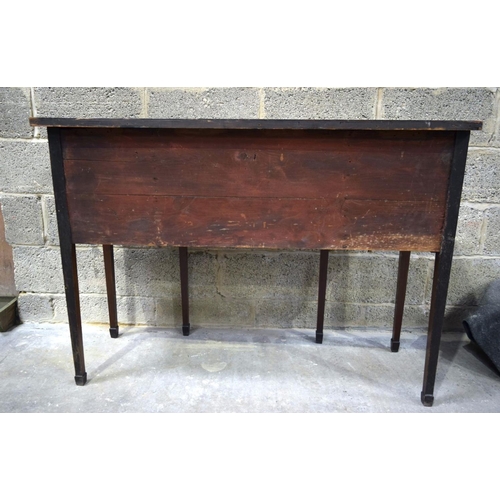 2859 - A George III style mahogany inlaid side table 122 x 42 x 90 cm.