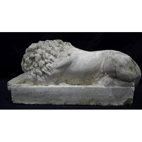 2936 - Two composite stone Lions 45 x 22cm (2).