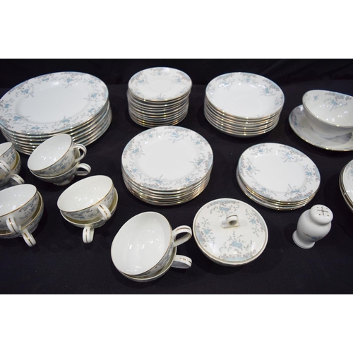 2997 - A Japanese Mikasa Dinner service (69) .