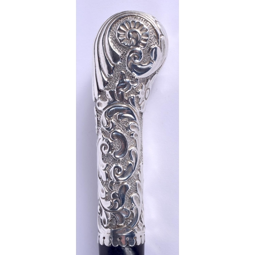 771 - A VICTORIAN SILVER HANDLED PERSIAN SCIMITAR PAGE TURNER. 40 cm long.