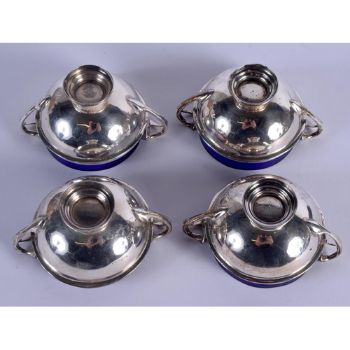 773 - A CASED SET OF ART DECO SILVER SALTS. London 1919. Silver 193 grams. 4 cm x 8 cm. (4)