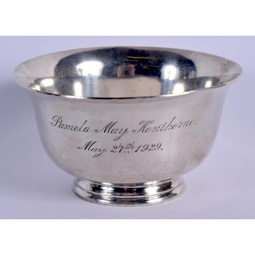 776 - AN ART DECO SILVER BOWL. Birmingham 1928. 206 grams. 6 cm x 11 cm.