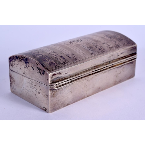 782 - AN EDWARDIAN SILVER BOX. London 1911. 92 grams. 9 cm x 3 cm.