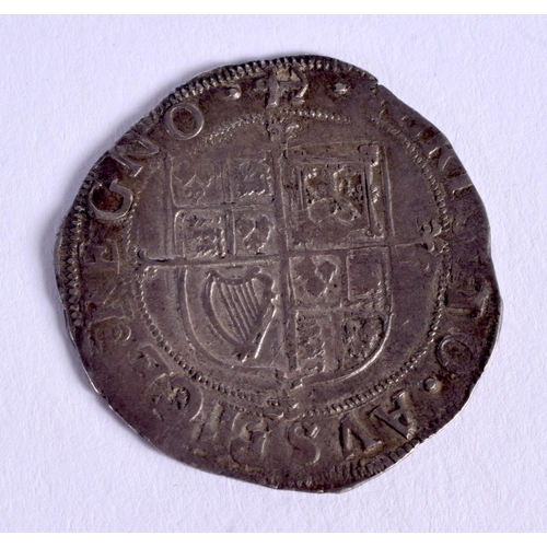 812 - A CHARLES I SILVER SHILLING. 6 grams. 3.25 cm wide.