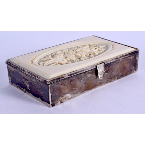 875 - AN ANTIQUE CONTINENTAL IVORY AND SILVER SNUFF BOX. 125 grams. 10 cm x 7 cm.