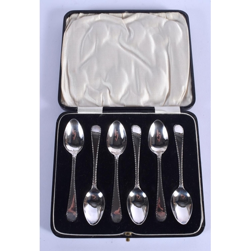 887 - SIX SILVER SPOONS. 48 grams. (6)