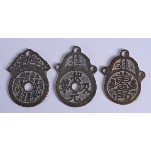 891 - THREE CHINESE BRONZE MEDALLIONS 20th Century. (3)