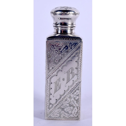 908 - A STYLISH ENGLISH SILVER SCENT BOTTLE. 67 grams. 7 cm high.