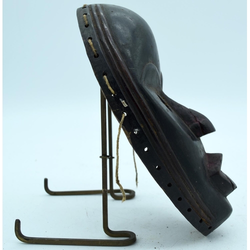 16 - AFRICAN TRIBAL DAN GUHYELEY MASK, IVORY COAST.  23cm x 13cm