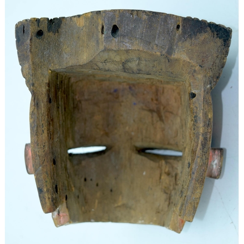 18 - AFRICAN TRIBAL OGONI MASK, NIGERIA.  15cm x 13cm