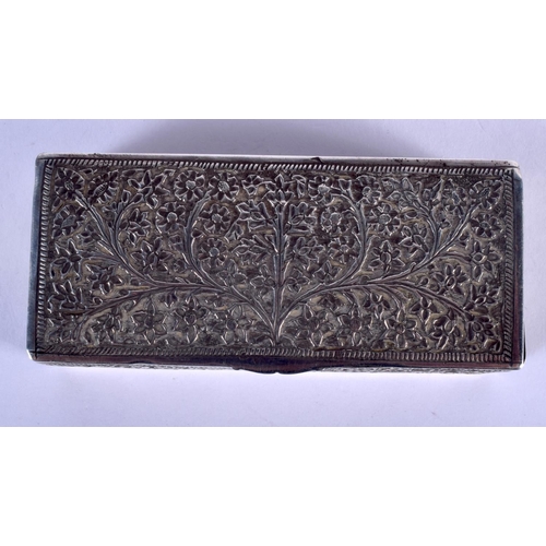 1073 - A SILVER TREE OF LIFE BOX. Birmingham 1940. 95 grams. 9 cm x 2 cm.