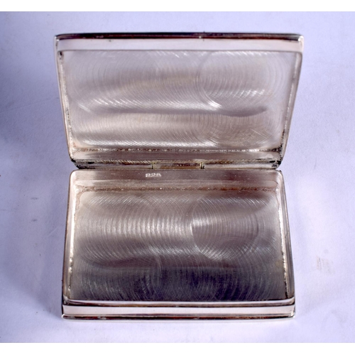 1202 - A SILVER EROTIC PILL BOX. 39 grams. 5 cm x 3.5 cm.